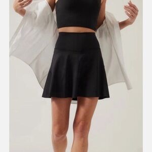 Athleta ACE TENNIS SKORT 13.5" Black Size Large w/pockets